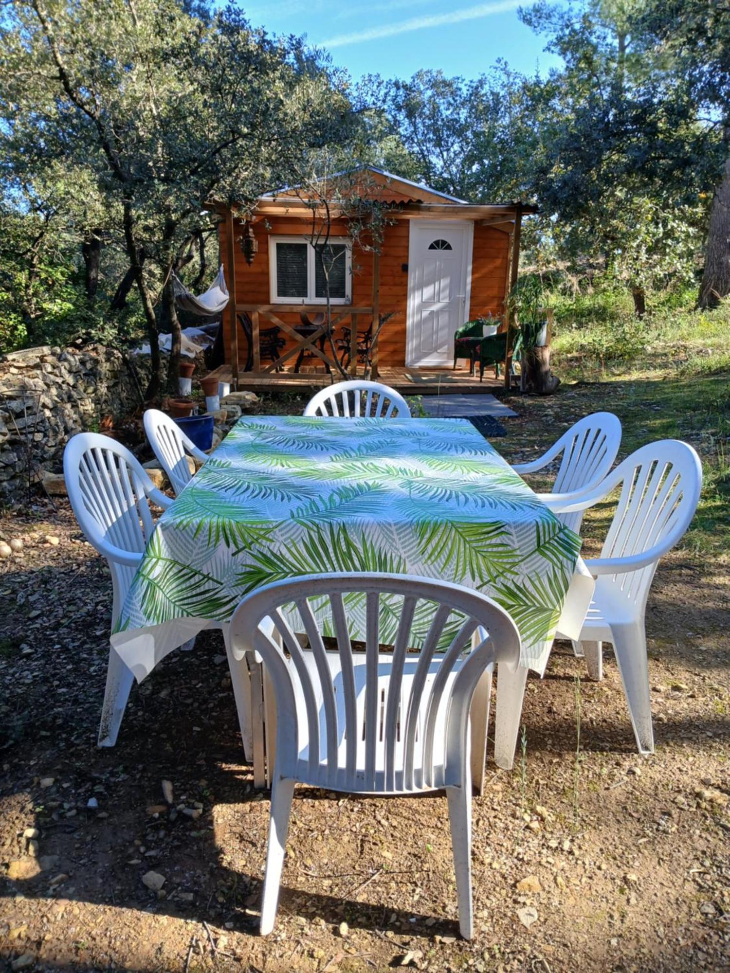 Chez Eve 2 Apartamento Nîmes Exterior foto